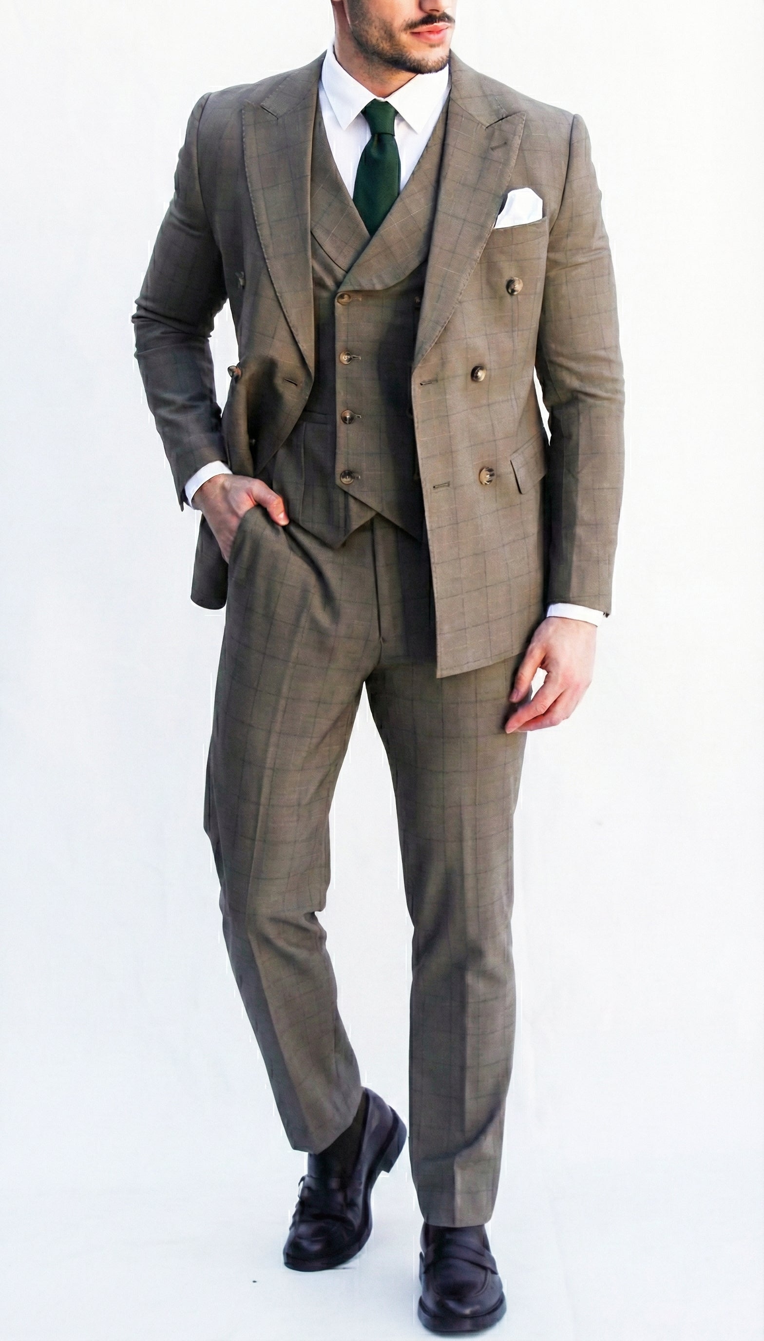 Fatos Masculinos 3 Peças em Tom Azeitona com Padrão Xadrez