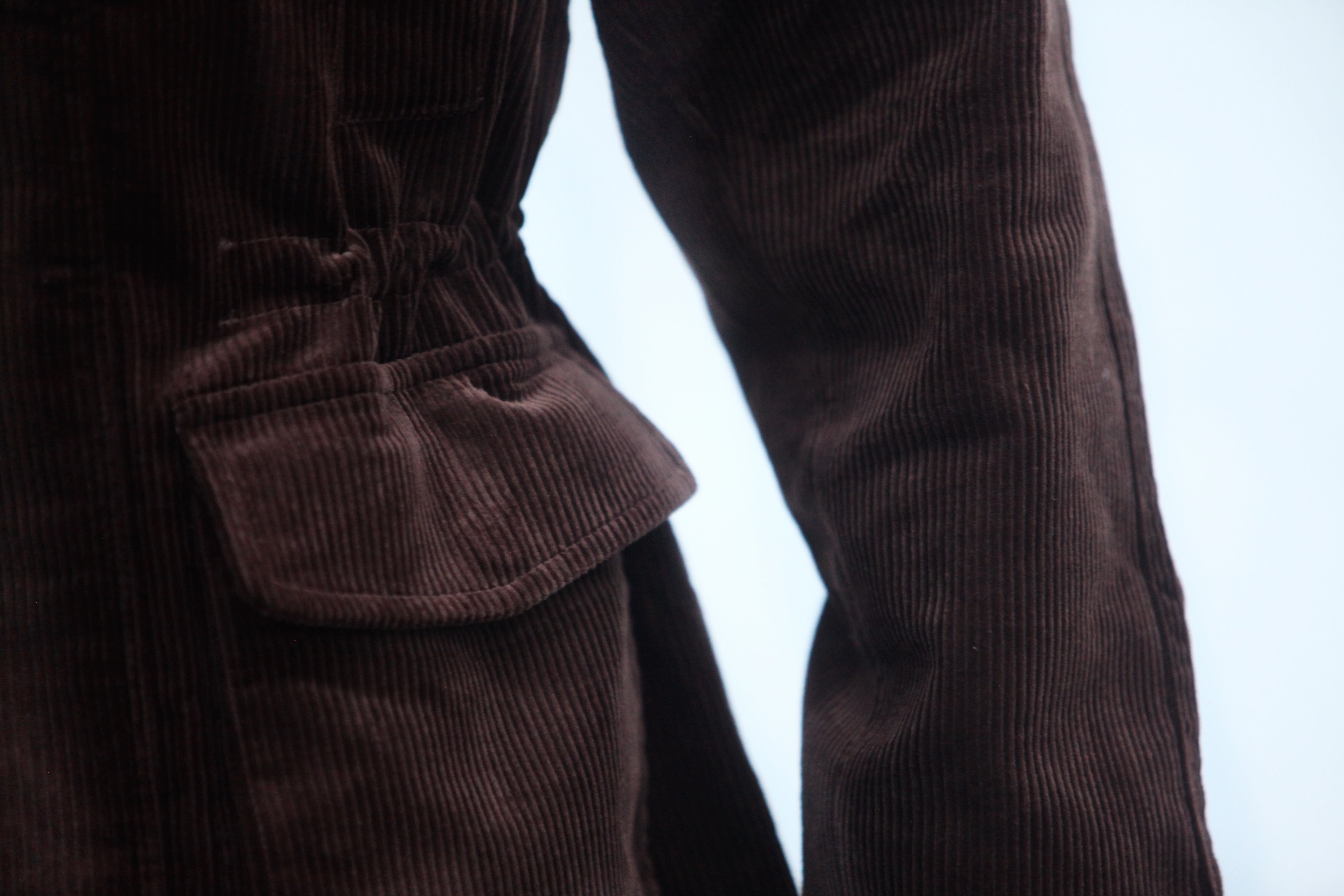 Casaco Masculino de Veludo Cotelê Castanho Escuro