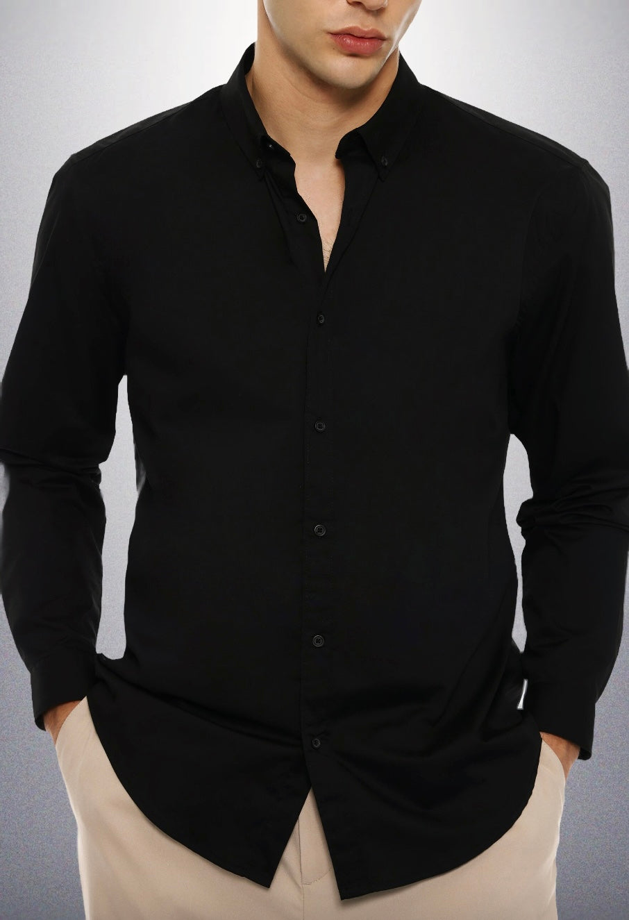 Camisa Slim Fit Preta para Homem - Fácil de Cuidar e Versátil