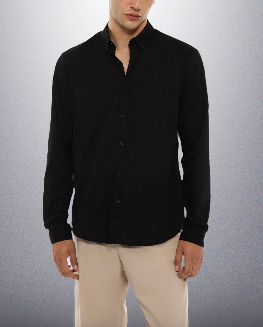 Camisa Slim Fit Preta para Homem - Fácil de Cuidar e Versátil