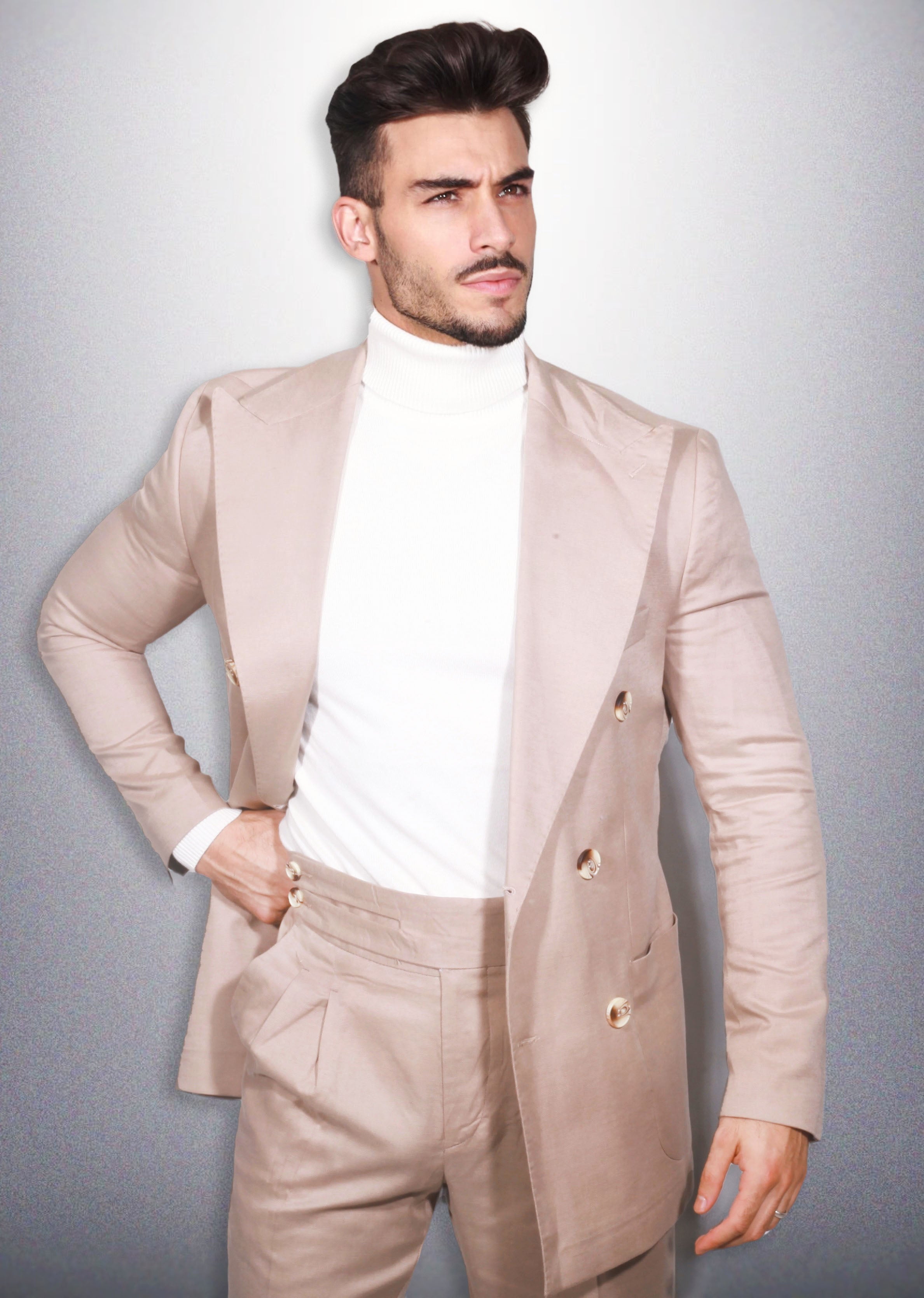 Fato Masculino em Linho e Algodão - Elegância e Conforto Natural