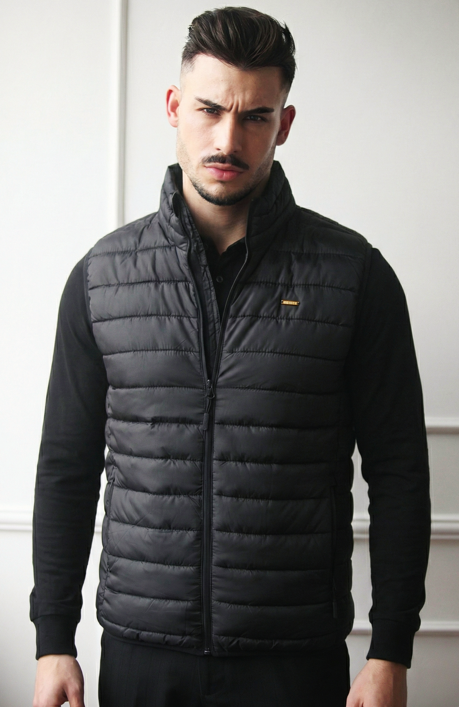 Colete com Fecho Frontal e Bolsos Dilectus Verde Oliva