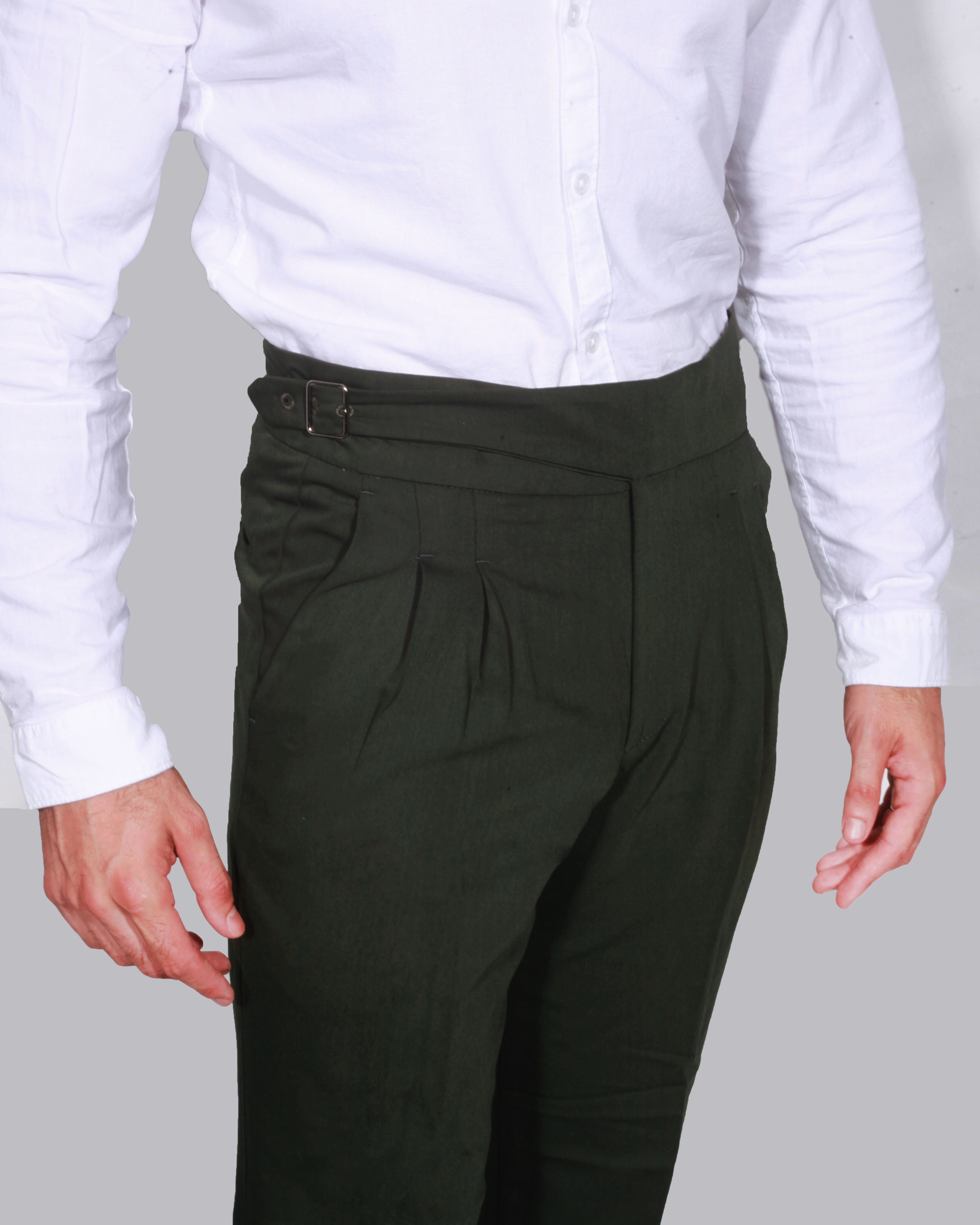 Costume coupe classique vert olive – Style et polyvalence