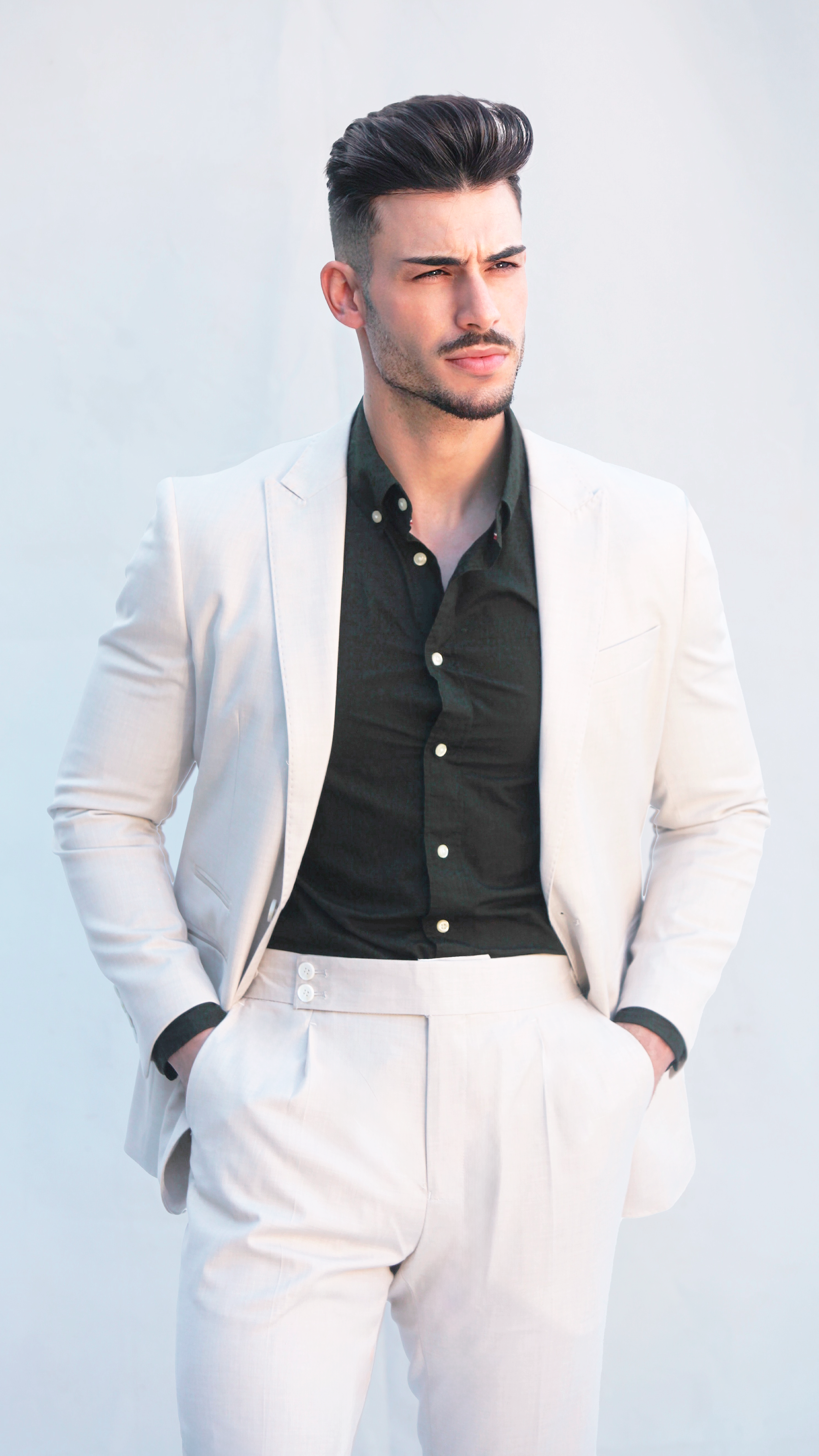 Fato Masculino Slim Fit Bege Claro