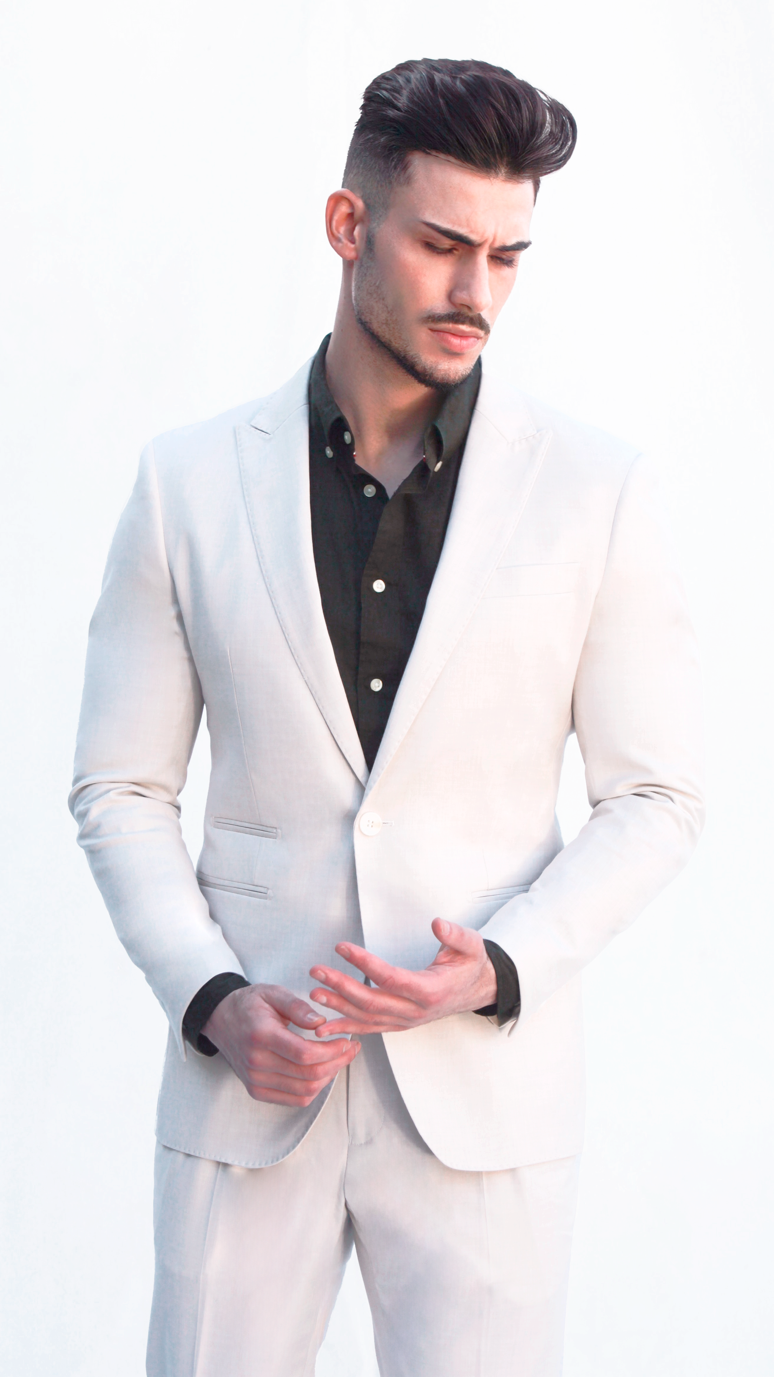 Fato Masculino Slim Fit Bege Claro