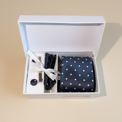 Caixa aberta — bege elegante
