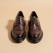 Derby castanhos - par vista frontal