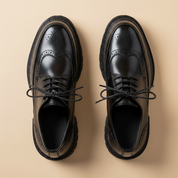 Derby pretos - vista superior