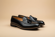 Loafer Preto — Ângulo Baixo Direito