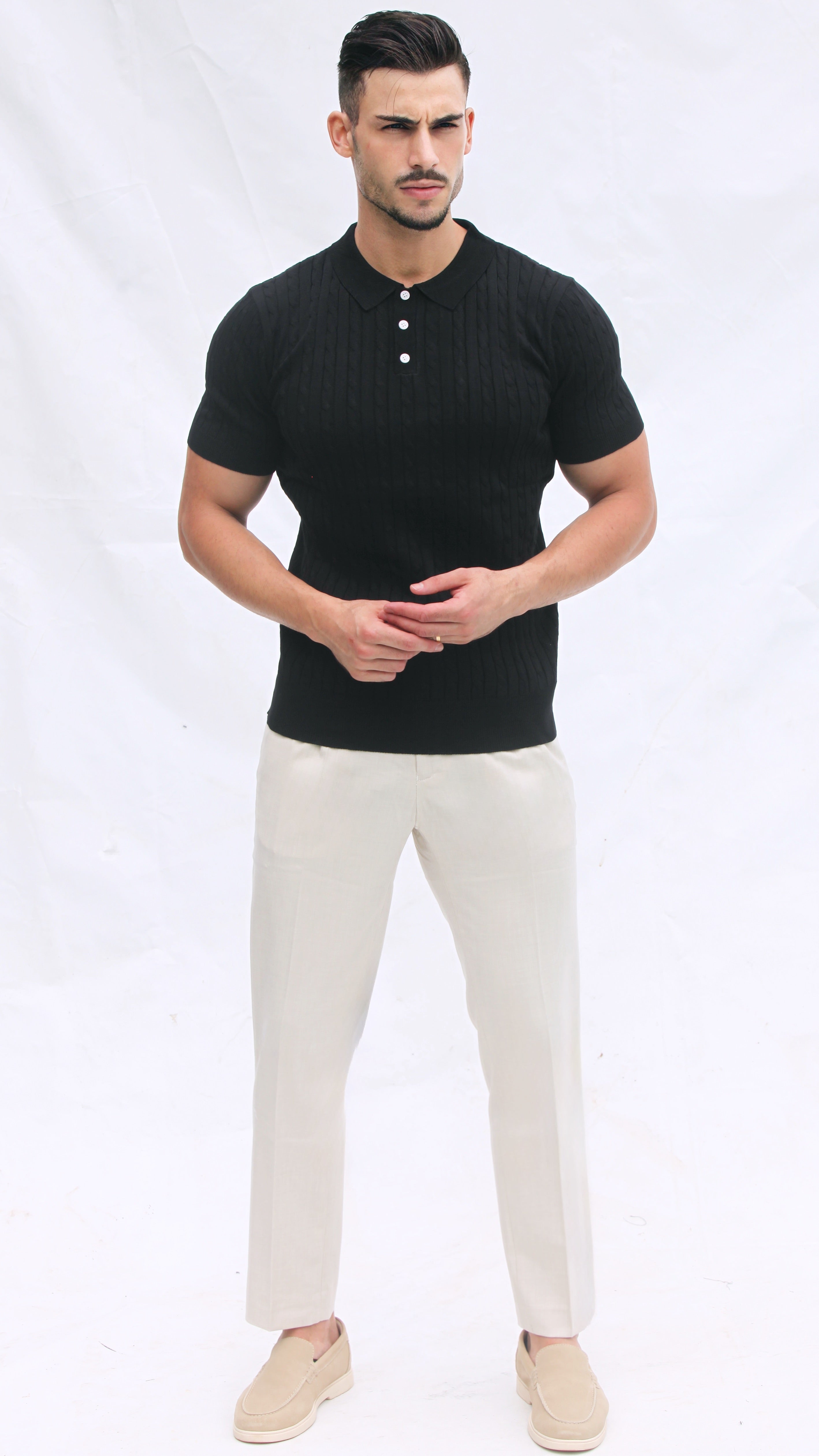 Polo Masculina Tricot Preta com Textura Canelada – Clássico Moderno
