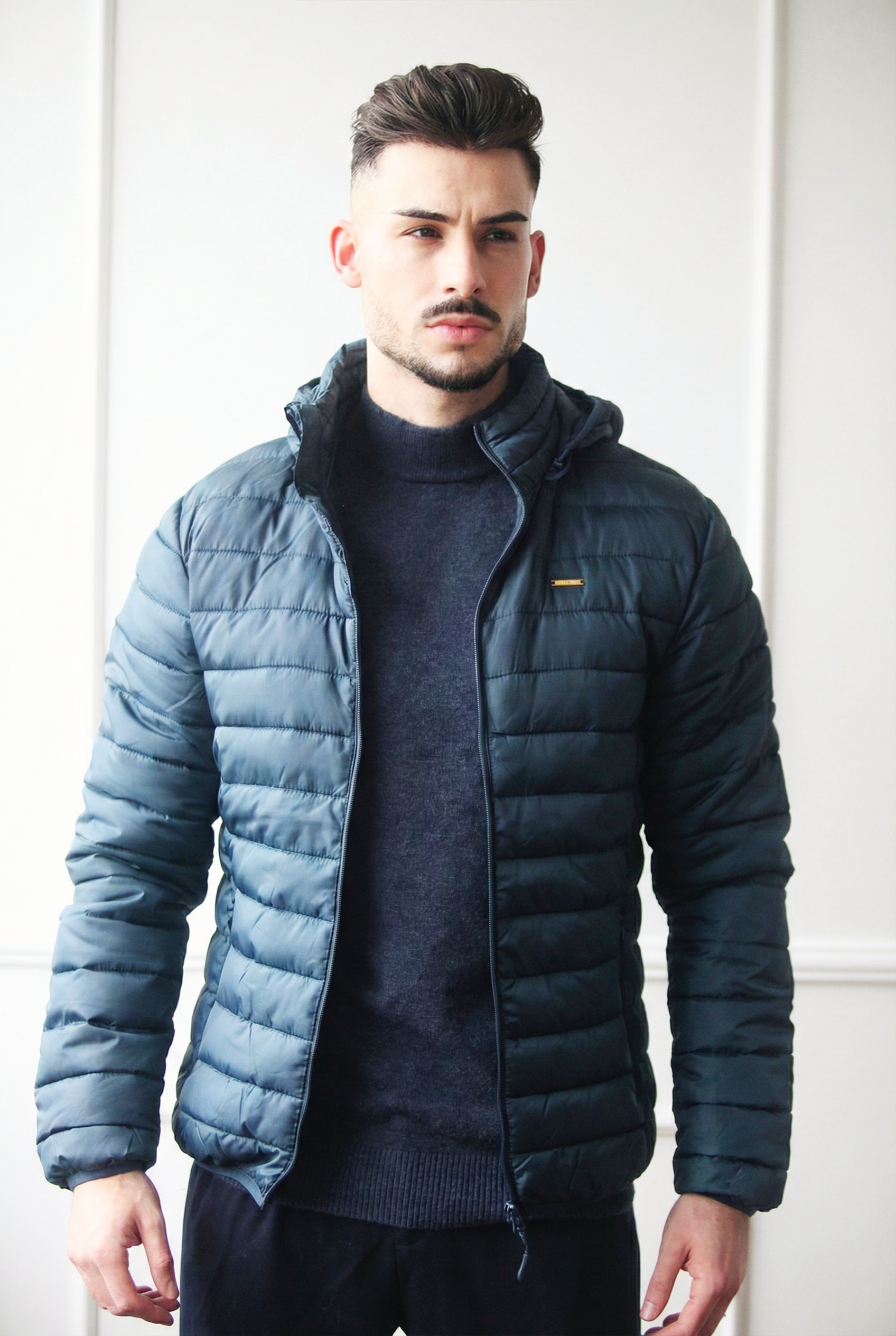 Casaco com Capuz Removível e Forro em Nylon Dilectus