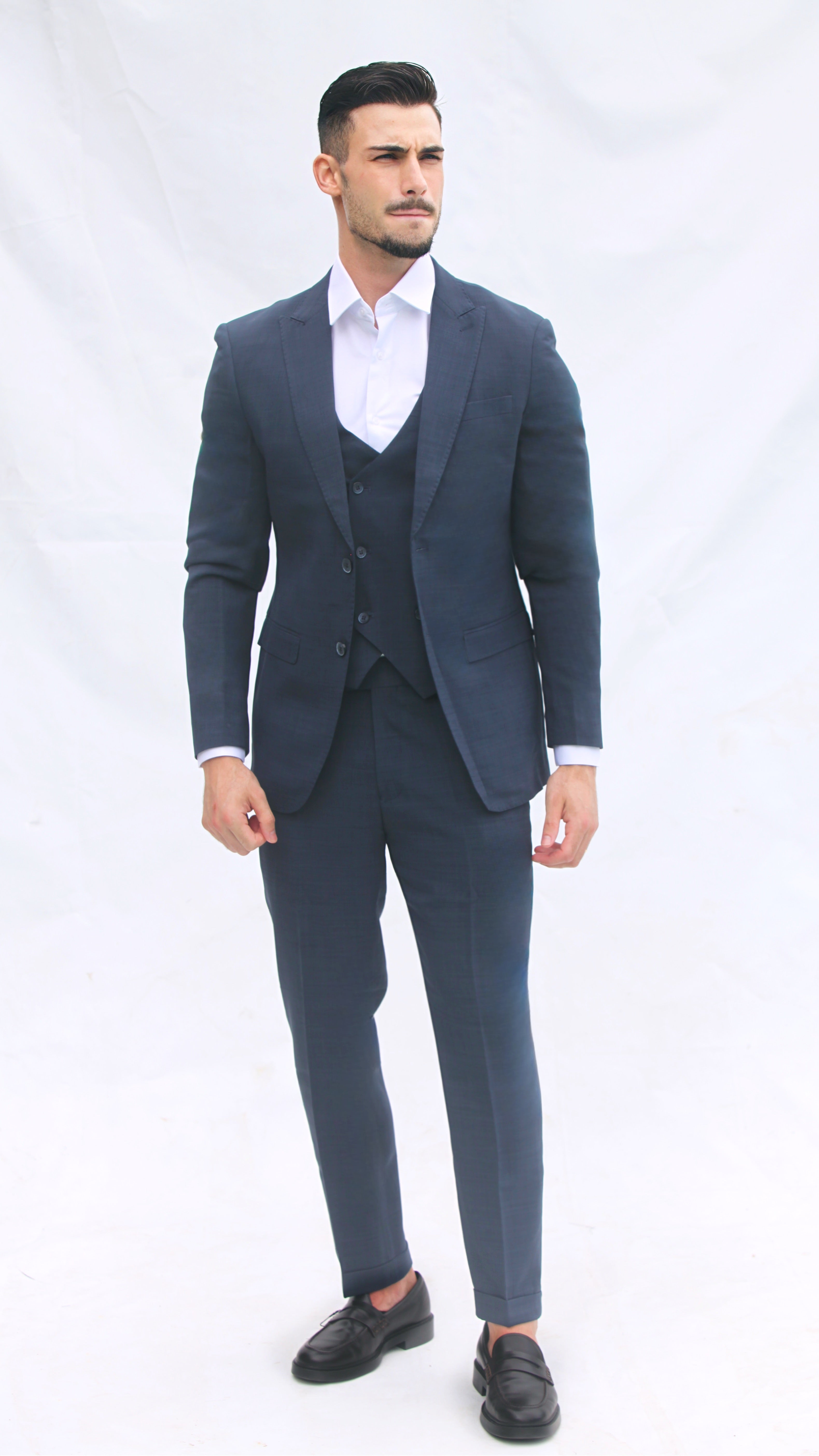 Fato Slim Fit 3 Peças - Cor Azul Marinho