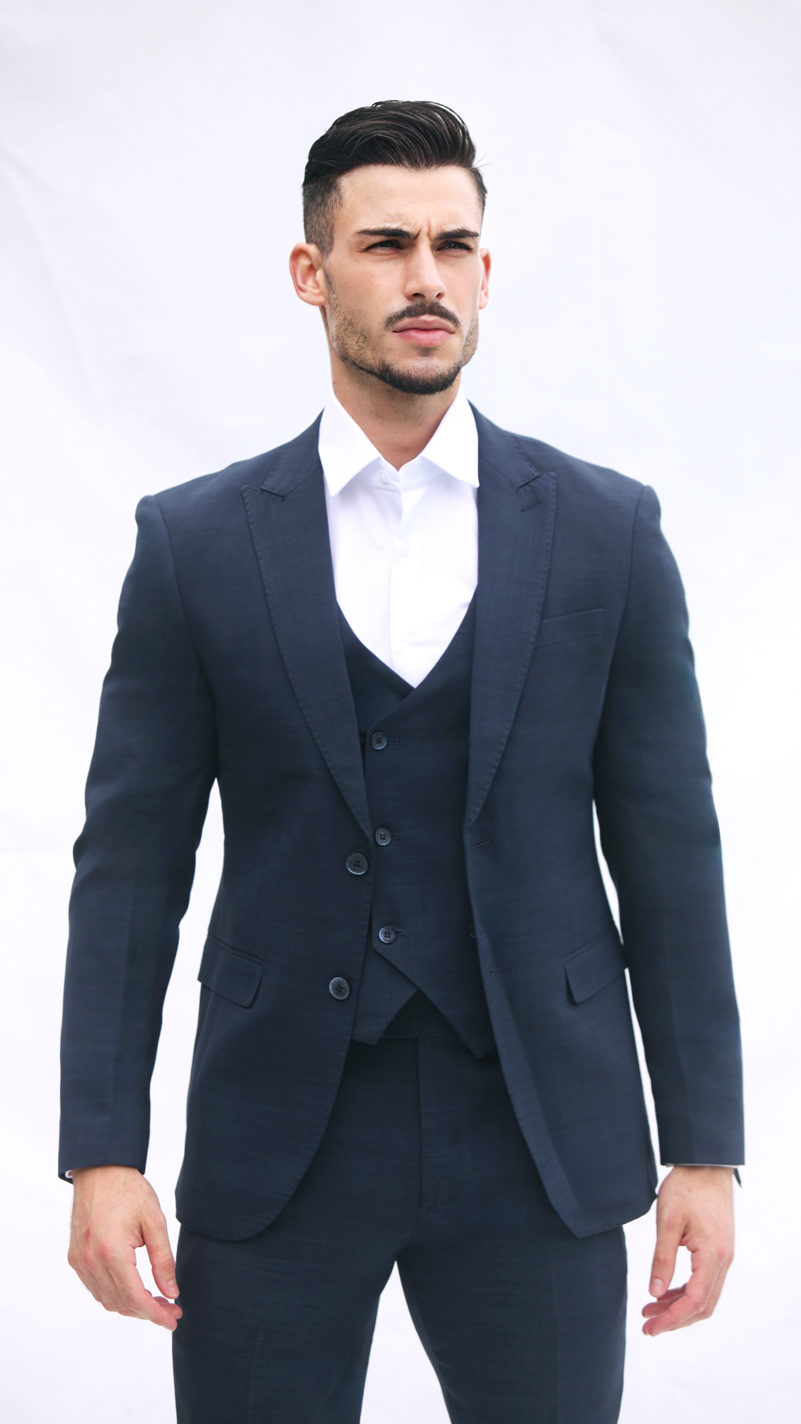 Fato Slim Fit 3 Peças - Cor Azul Marinho