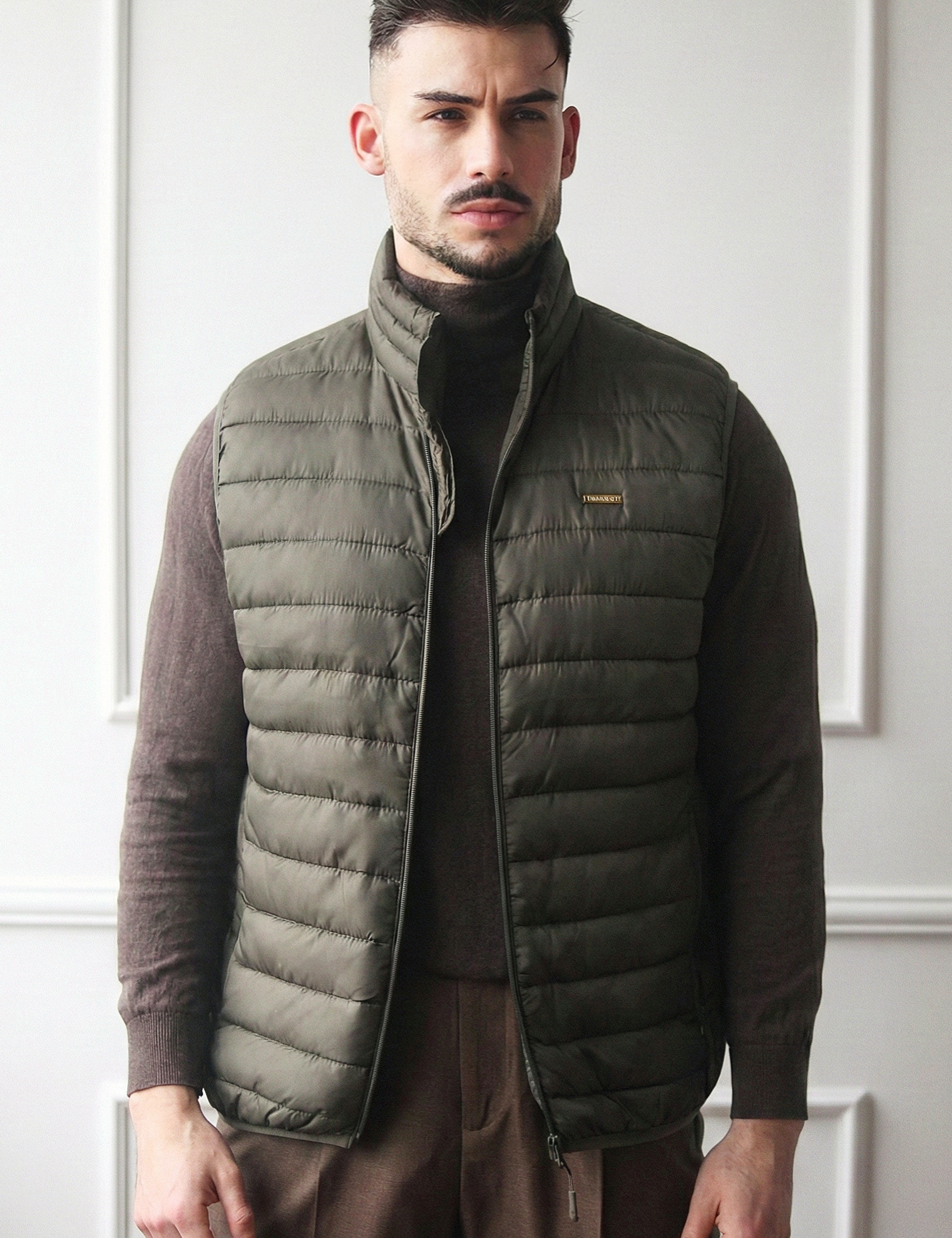 Colete com Fecho Frontal e Bolsos Dilectus Azul Marinho