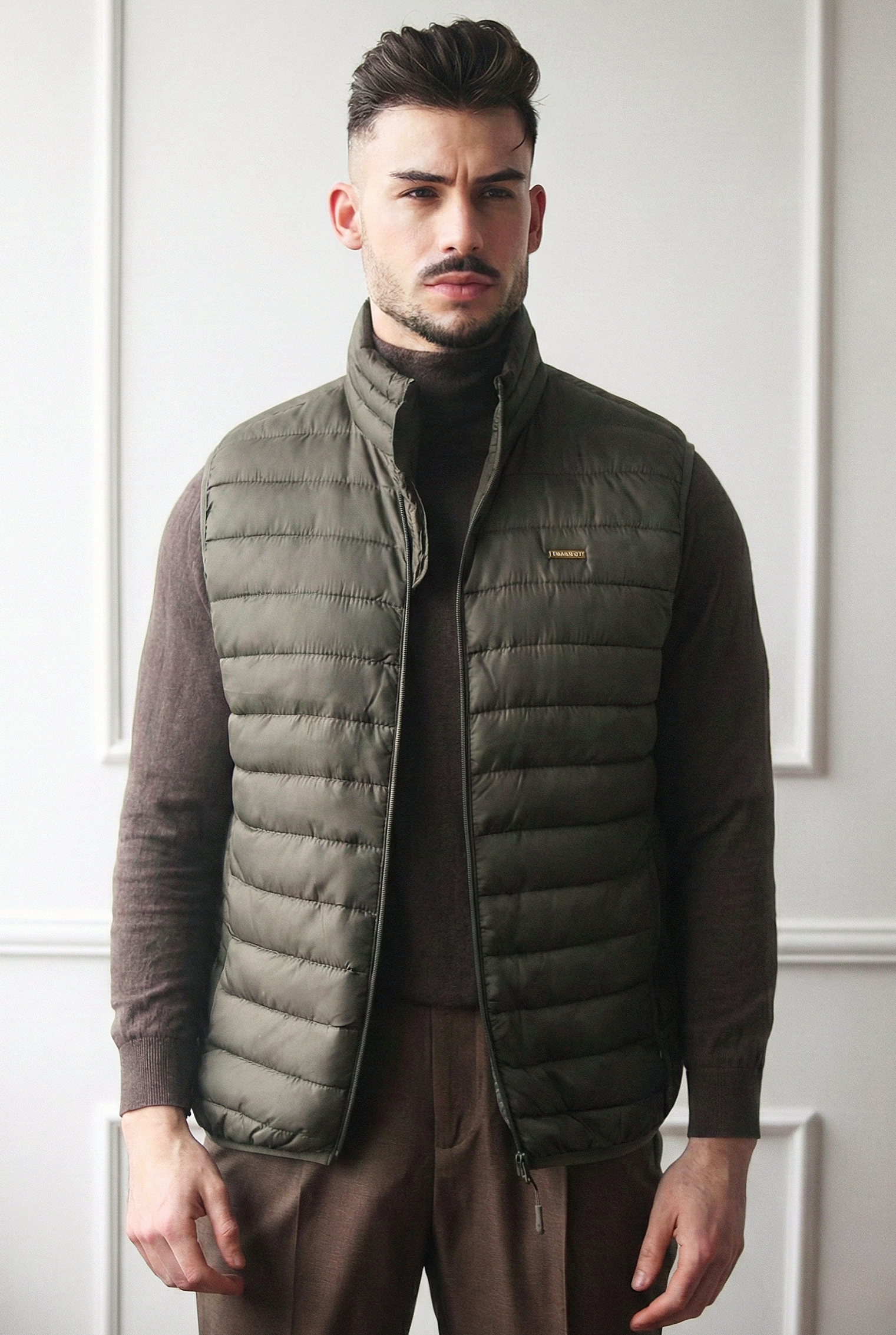 Colete com Fecho Frontal e Bolsos Dilectus Azul Marinho