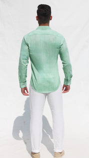 Camisa de Linho Slim Fit – Verde Menta Essencial de Verão