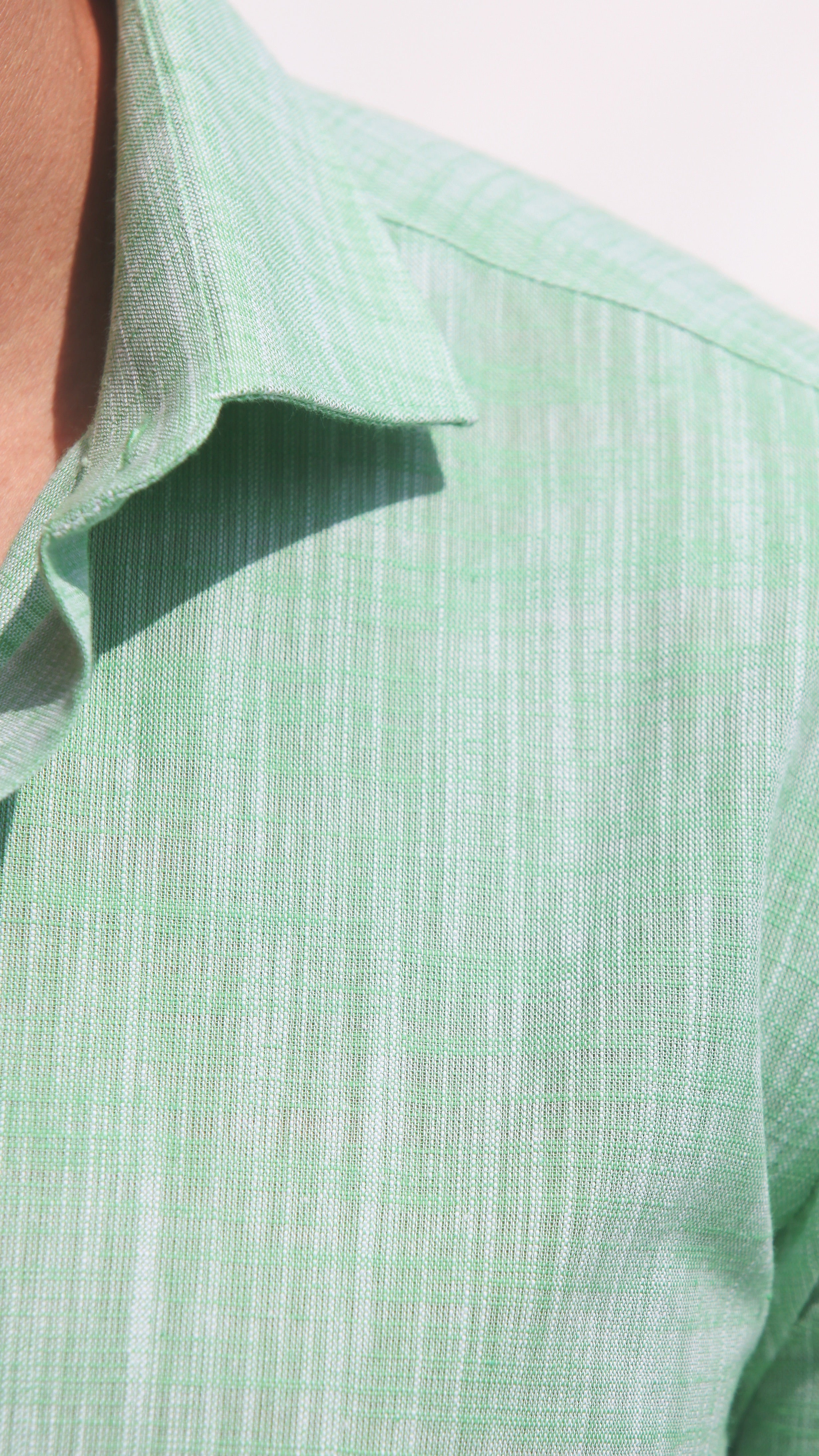Camisa de Linho Slim Fit – Verde Menta Essencial de Verão