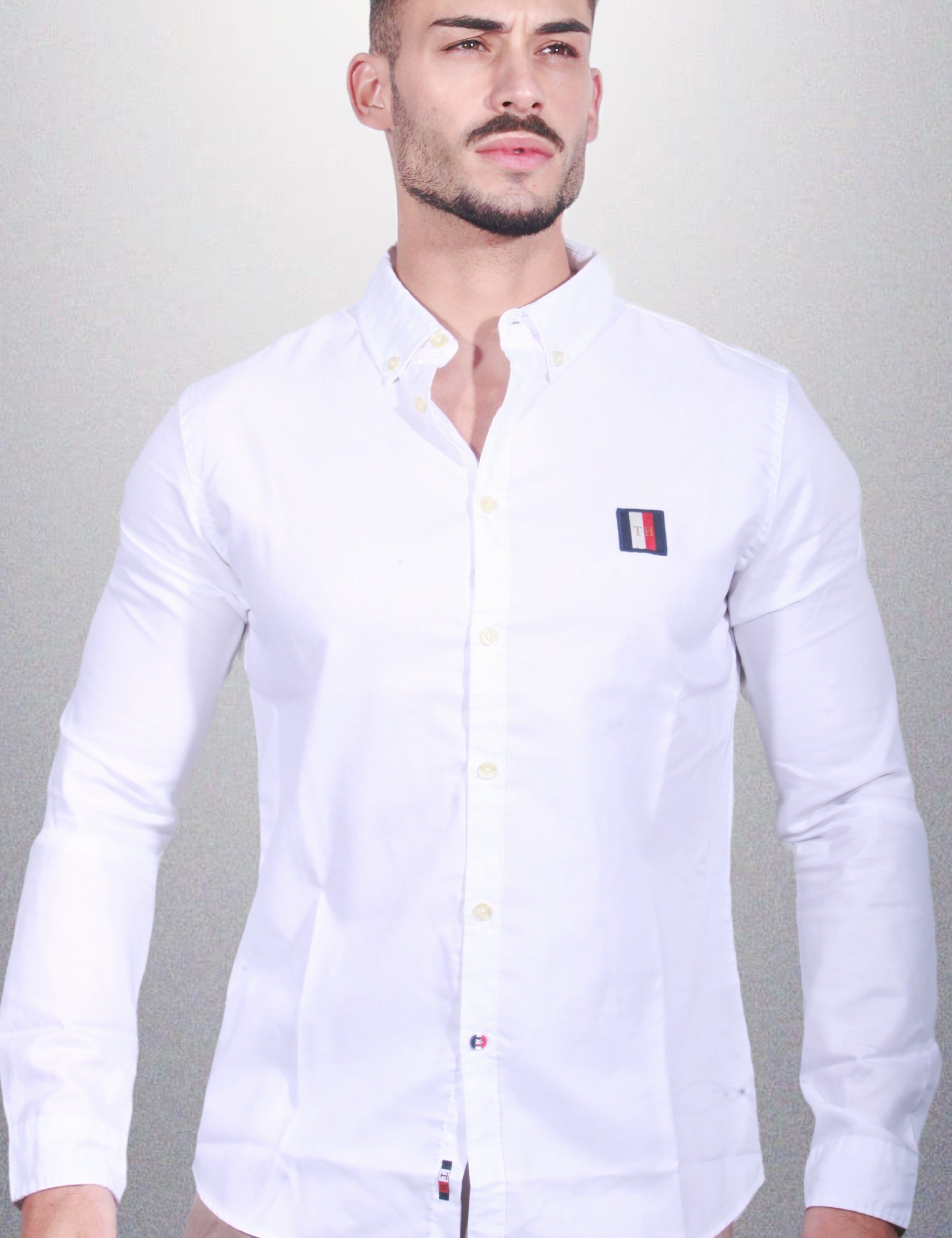 TOMMY HILFIGER 80's 2 Ply Men’s Shirt | Dilectus